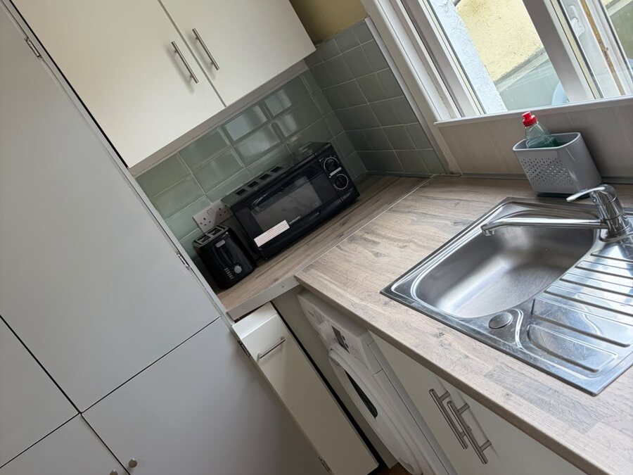 Kitchen left landlord ready after an end of tenancy clean in Sligo